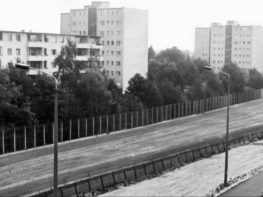 Am Buschgraben zwischen Kleinmachnow und Zehlendorf, Aufnahme 1980er Jahre Am Buschgraben zwischen Kleinmachnow und Zehlendorf, Aufnahme 1980er Jahre