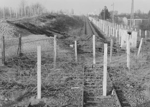The day after the train escape of 5 December 1961: rails are dismantled and barriers are erected on the section of track between Albrechtshof (GDR) and the West Berlin district of Spandau, January 1962