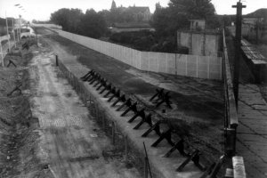 Gerald Thiem, erschossen an der Berliner Mauer: Aufnahme des MfS vom Grenzstreifen zwischen Berlin-Treptow und Berlin-Neukölln, 7. August 1970