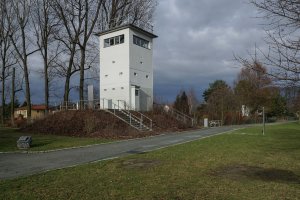 Führungsstelle der DDR-Grenztruppen in Nieder Neuendorf, heute Grenzturm-Museum der Stadt Hennigsdorf (2); Aufnahme 2015