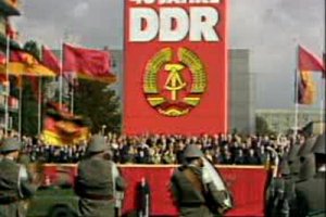 40. Jahrestag der DDR: Militärparade der NVA, 7. Oktober 1989