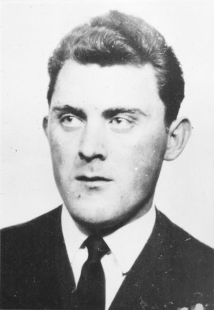 Paul Stretz: born on Feb. 28, 1935, shot dead on April 29, 1966 in the Berlin border waters (date of photo not known)