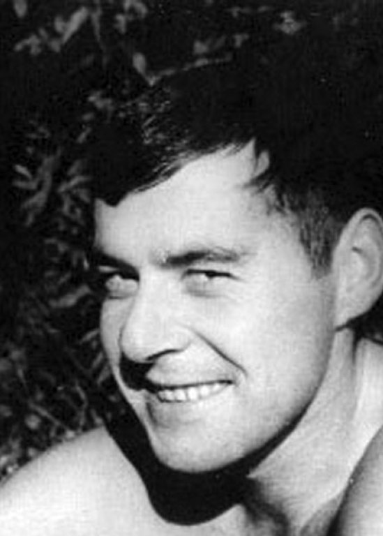 Udo Düllick: born on Aug. 3, 1936, drowned in the Berlin border waters on Oct. 5, 1961 after coming under fire during an escape attempt (photo: probably 1960/61) Udo Düllick: born on Aug. 3, 1936, drowned in the Berlin border waters on Oct. 5, 1961 after coming under fire during an escape attempt (photo: probably 1960/61)