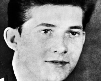 Jörgen Schmidtchen: born on June 28, 1941, shot dead at the Berlin Wall on April 18, 1962 (date of photo not known)