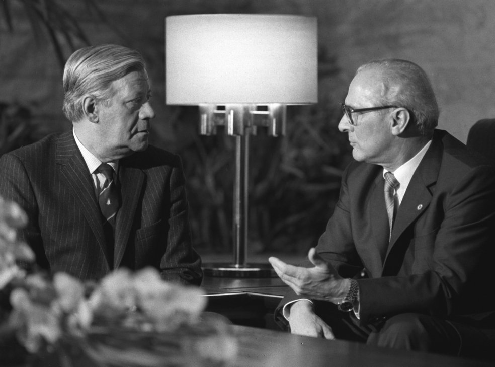Erich Honecker and Helmut Schmidt at Lake Werbellin, December 1981