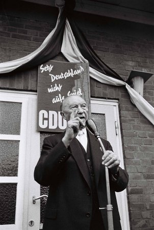 Election campaign event with West German Chancellor Konrad Adenauer, September 1961