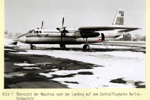 Christel and Eckhard Wehage, suicide following failed escape attempt at Berlin-Schönefeld airport: MfS crime site photo of the airplane after landing in Berlin-Schönefeld [March 10, 1970]