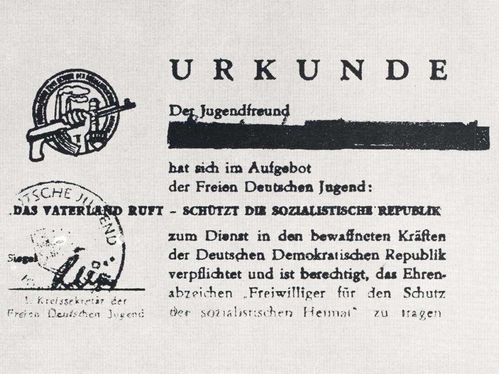 Urkunde für die Teilnahme am FDJ-Aufgebot "Das Vaterland ruft  schützt die sozialistische Republik"
