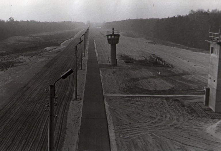 Führungsstelle der DDR-Grenztruppen, Bergfelde (heute: Sitz der Waldjugend), Aufnahme 1980er Jahre
