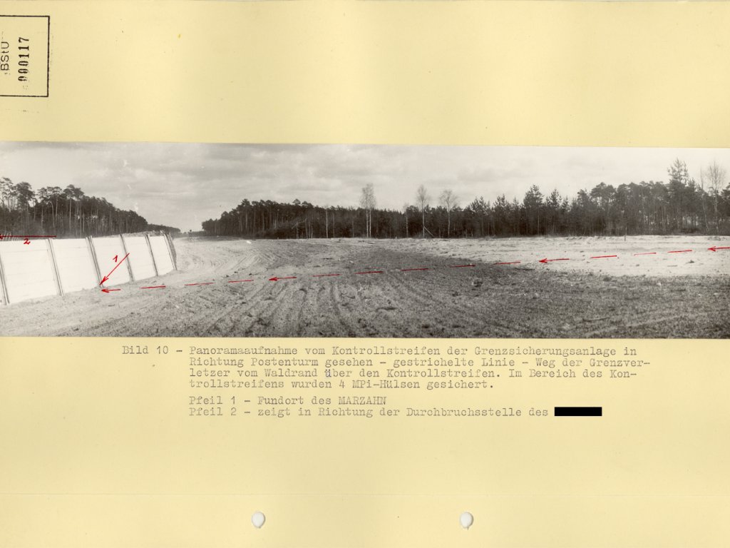 Willi Marzahn, erschossen oder selbst getötet an der Berliner Mauer: MfS-Foto vom Tatort zwischen Potsdam und Berlin-Zehlendorf, 19. März 1966