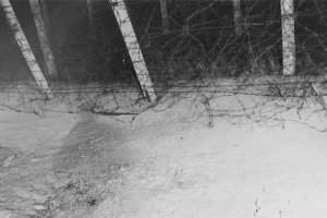 Joachim Mehr, shot dead at the Berlin Wall: MfS photo of escape site between Hohen Neuendorf and Berlin-Reinickendorf [Dec. 3, 1964]