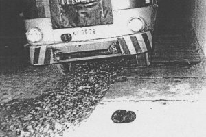 Manfred Mäder, shot dead at the Berlin Wall: MfS photo of escape vehicle [Nov. 21, 1986]