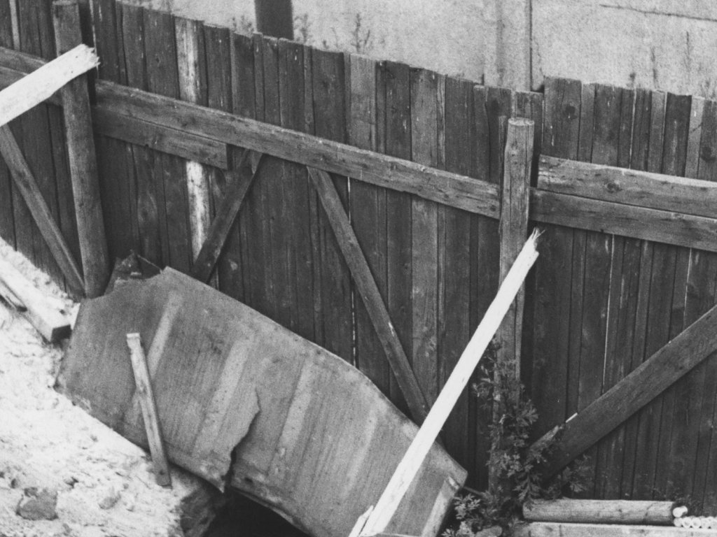 Reinhold Huhn, shot dead at the Berlin Wall: West Berlin police photo of the tunnel exit in West Berlin [June 18, 1962]