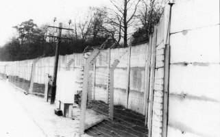 Hinterlandsicherungsmauer und Alarmzaun überwunden: Gelungene Flucht von Glienicke/Nordbahn nach Berlin-Reinickendorf mit Hilfe einer Leiter, 20. Januar 1986