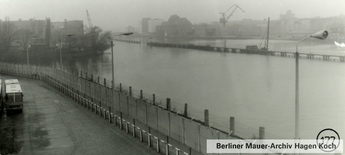 Der Berliner Osthafen in den 1980er Jahren