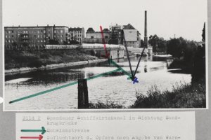 Heinz Schmidt, shot dead in the Berlin border waters: West Berlin crime site photo of the Spandauer Schifffahrts Canal between Berlin-Tiergarten and Berlin-Mitte [Aug. 29, 1966]