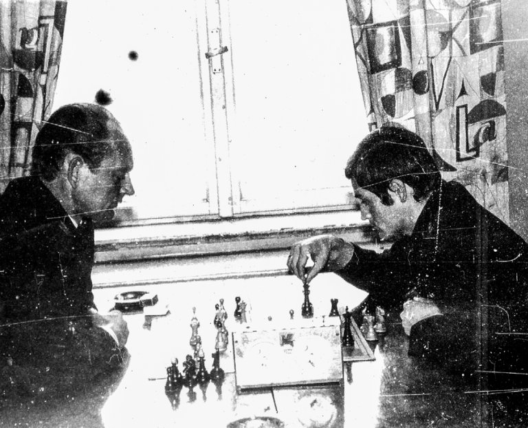 Czesław Jan Kukuczka (left): born on July 23, 1935, shot on March 29, 1974 at the Friedrichstrasse station border crossing in Berlin-Mitte