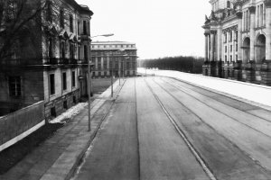 Am Reichstagsgebäude, Ostseite, Blick von Norden, Aufnahme 1980er Jahre