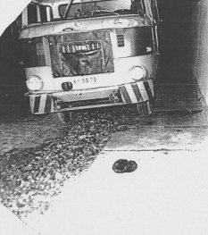 René Gross, shot dead at the Berlin Wall: MfS photo of escape vehicle [Nov. 21, 1986]