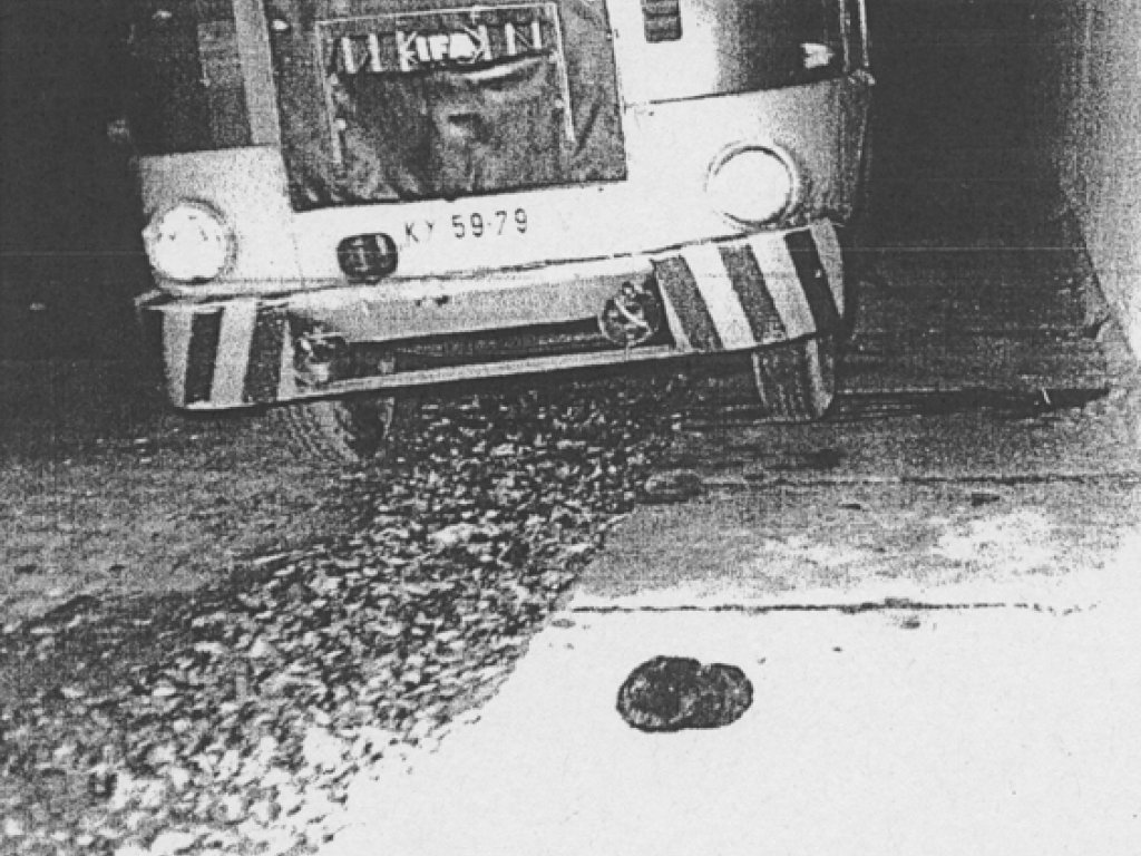 René Gross, shot dead at the Berlin Wall: MfS photo of escape vehicle [Nov. 21, 1986]