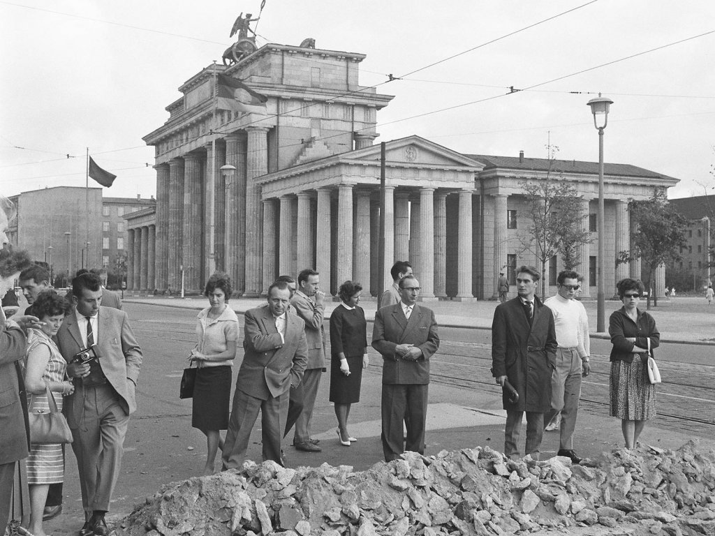 Torn-up street at the Brandenburg Gate, 13 August 1961