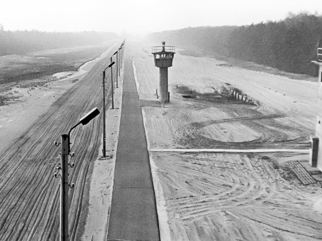 Führungsstelle der DDR-Grenztruppen, Bergfelde (heute: Sitz der Waldjugend), Aufnahme 1980er Jahre