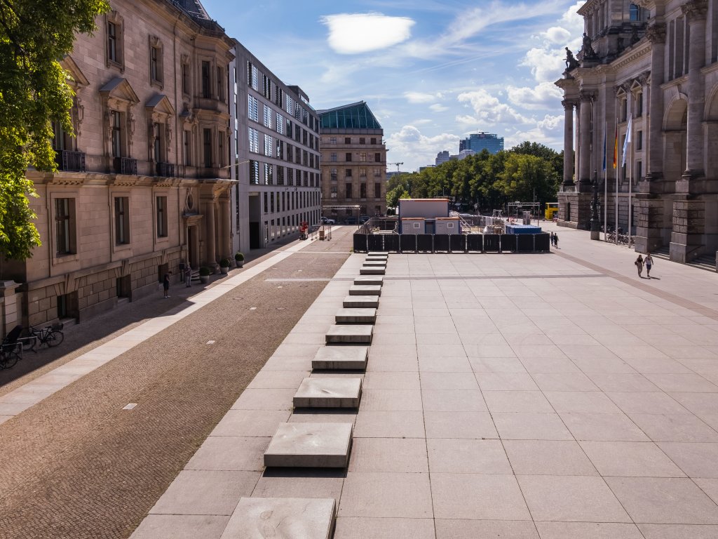 Am Reichstagsgebäude, Ostseite, Blick von Norden