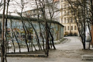 Grenzmauer 75 am Leuschnerdamm