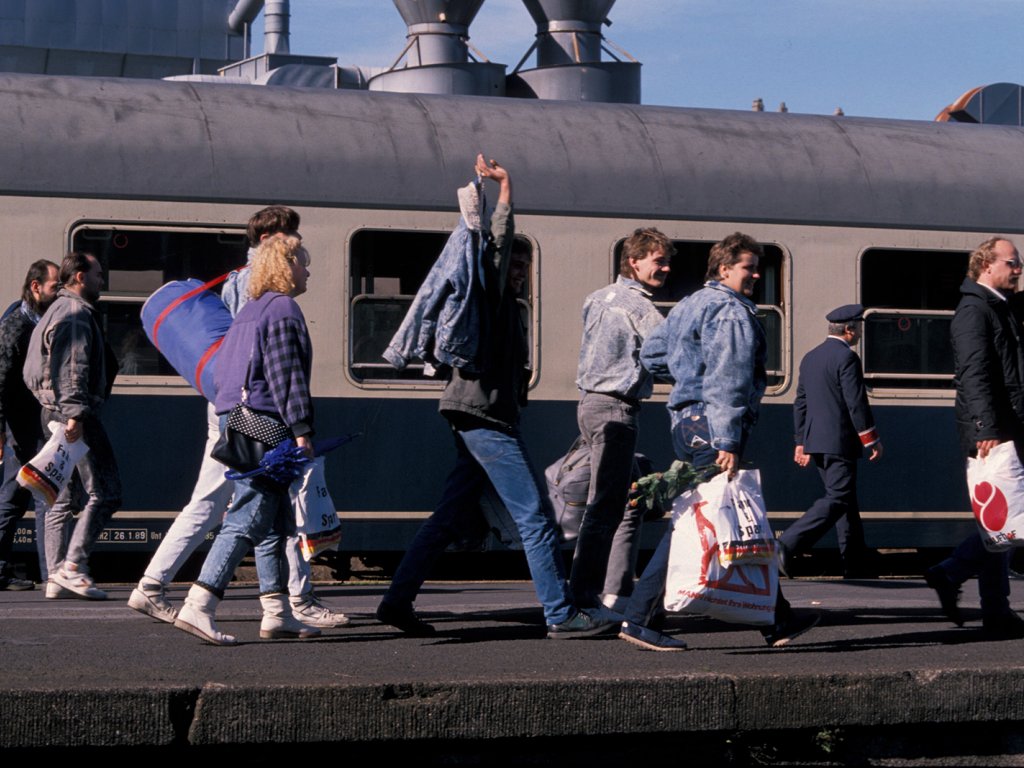 Ankunft von DDR-Flüchtlingen in Ahlsfeld, Oktober 1989