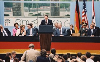 Rede Ronald Reagans vor dem Brandenburger Tor, 12. Juni 1987