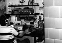 Dietmar Schwietzer, shot dead at the Berlin Wall: The amateur radio operator with his radio (date of photo not known)