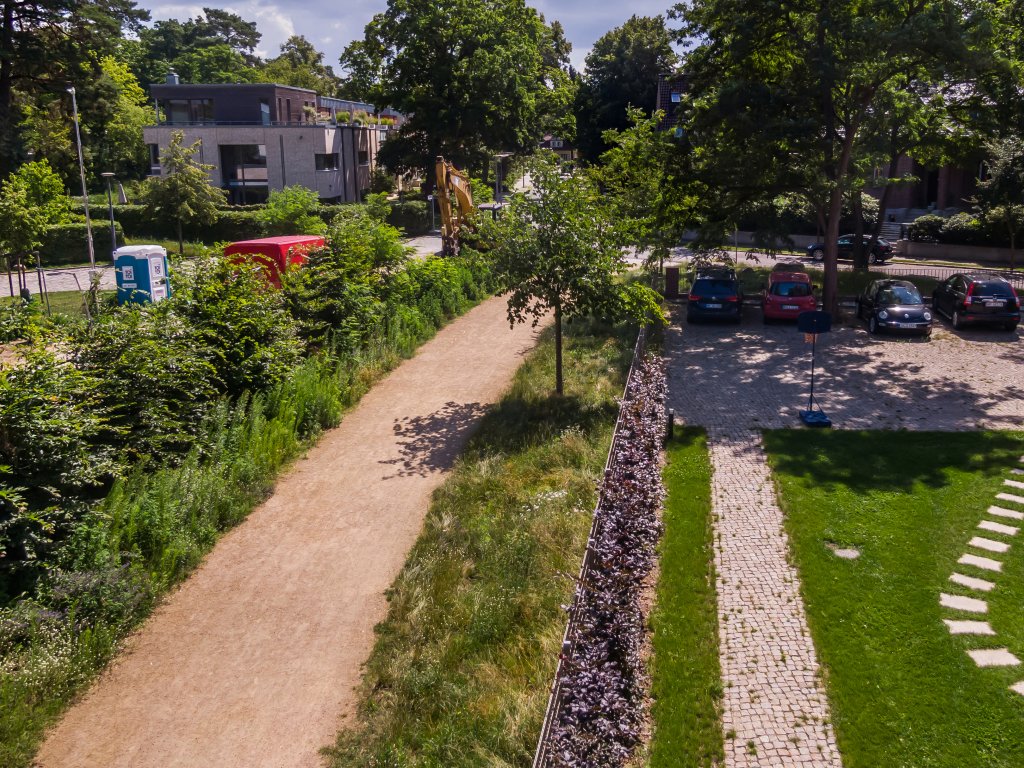 Kohlhasenbrück/Potsdam-Babelsberg, Nähe Griebnitzsee Zwischen Kohlhasenbrück und Potsdam-Babelsberg, Nähe Stubenrauchstraße am Griebnitzsee