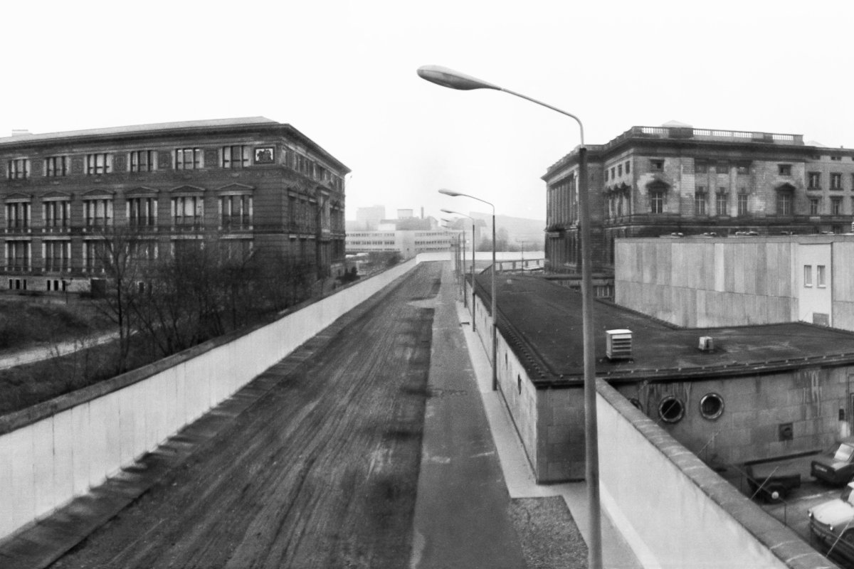 Gropius Bau und Preu&szlig;ischer Landtag (heute: Berliner Abgeordnetenhaus), Aufnahme 1980er Jahre