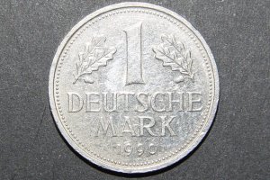 Einzug der D-Mark in die DDR