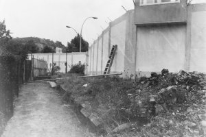 Einstieg in das Kontrollterritorium mithilfe einer Leiter: Gelungene Flucht über den Grenzübergang Bornholmer Straße, 2. September 1986