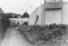 Einstieg in das Kontrollterritorium mithilfe einer Leiter: Gelungene Flucht über den Grenzübergang Bornholmer Straße, 2. September 1986