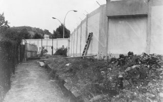 Einstieg in das Kontrollterritorium mithilfe einer Leiter: Gelungene Flucht über den Grenzübergang Bornholmer Straße, 2. September 1986