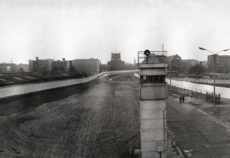 Schillingbrücke, Richtung St. Thomaskirche in Kreuzberg, Aufnahme 1980er Jahre