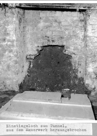 Heinz Jercha, shot dead at the Berlin Wall: Cellar room with entrance to the tunnel on Heidelberger Strasse in Berlin-Neukölln [March 27, 1962]