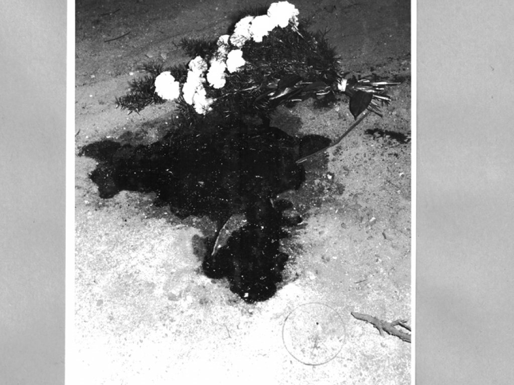 Hans-Dieter Wesa, shot dead at the Berlin Wall: West Berlin police crime site photo [Aug. 23, 1962]