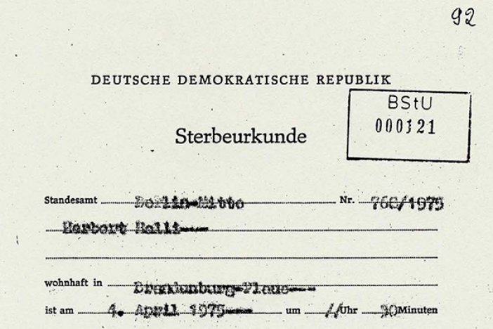 Herbert Halli: Sterbeurkunde vom 18. April 1975 mit gefälschtem Sterbedatum Herbert Halli: Sterbeurkunde vom 18. April 1975 mit gefälschtem Sterbedatum