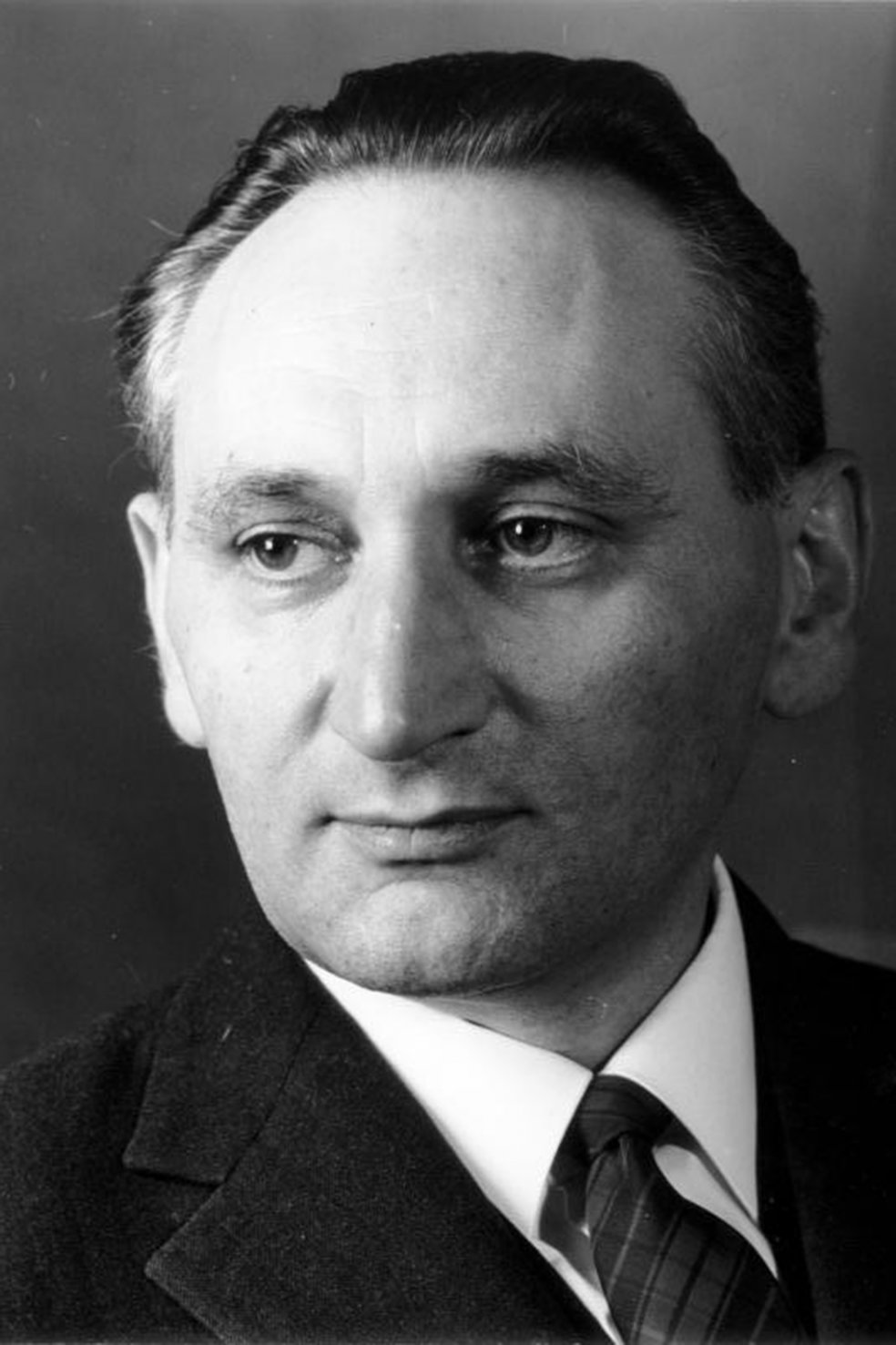 Egon Bahr pr&auml;gt die von der Regierung unter Willy Brandt eingeleitete Ost- und Deutschlandpolitik; 17. April 1969