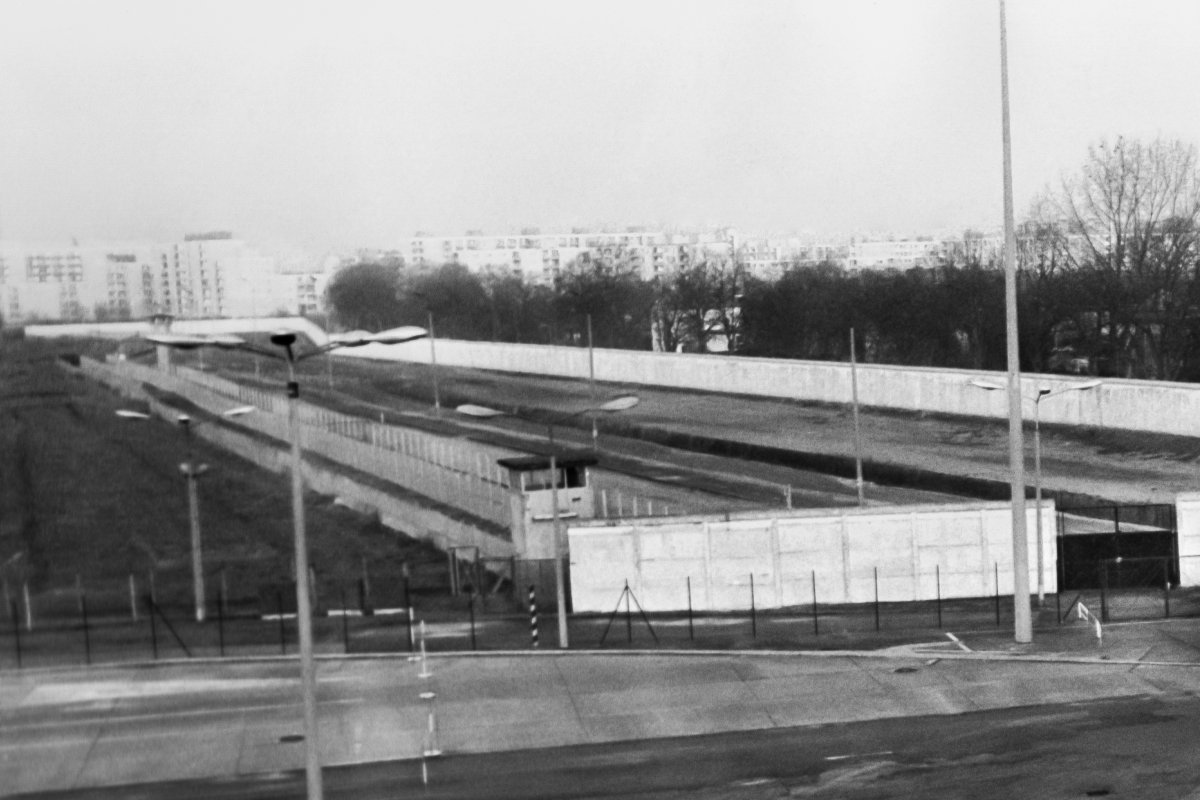 Grenzübergang Staaken/Heerstraße, Blick von der Heerstraße nach Norden, Aufnahme 1980er Jahre