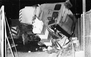 Totalschaden: Gescheiterte Flucht mit einem Tanklastwagen am Grenzübergang Marienborn, 21. November 1983