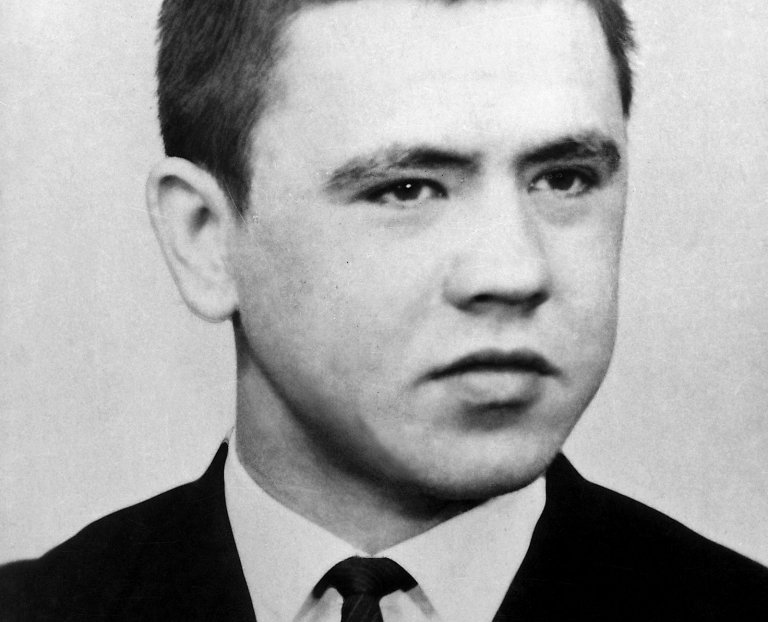 Willi Marzahn, born on June 3, 1944, shot dead or suicide at the Berlin Wall on March 19, 1966 [date of photo not known]