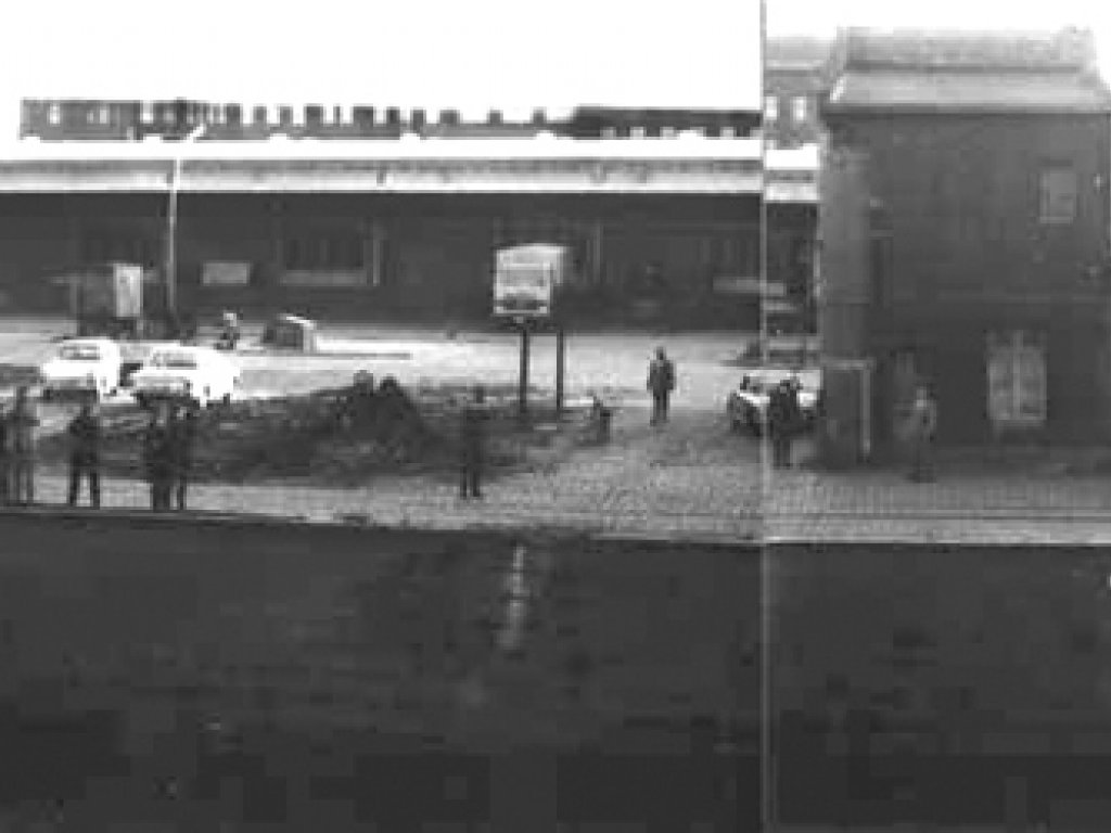 Paul Stretz, shot dead in the Berlin border waters: East German border troop photo –  People on the West Berlin bank of the Spandauer Schiffahrts Canal observing the events [April 29,1966]
