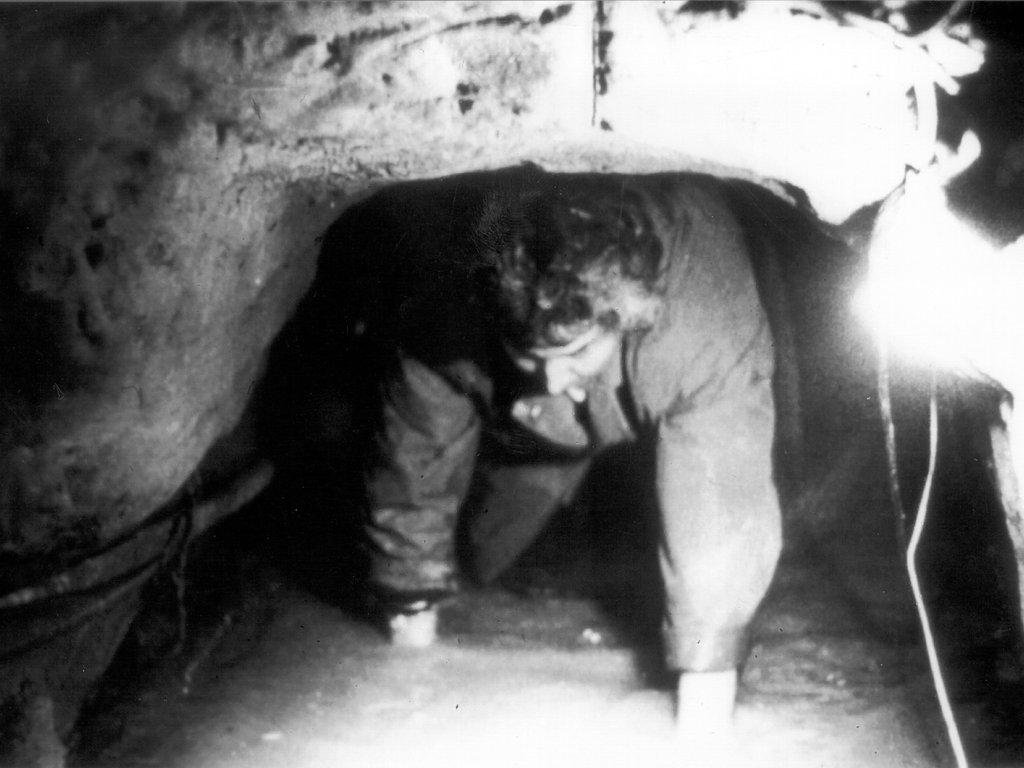 Escape through the 90 centimeter high, 80 centimeter wide and 145 meter long tunnel: The “Tunnel 57”, October 3-4, 1964