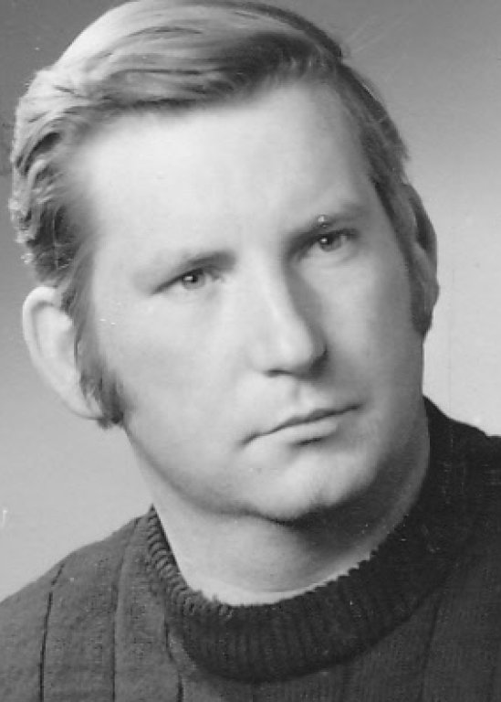 Peter Grohganz: born on Sep. 26, 1940, drowned in the Berlin border waters between Dec. 10, 1980 and Feb. 9, 1981 (date of photo not known )