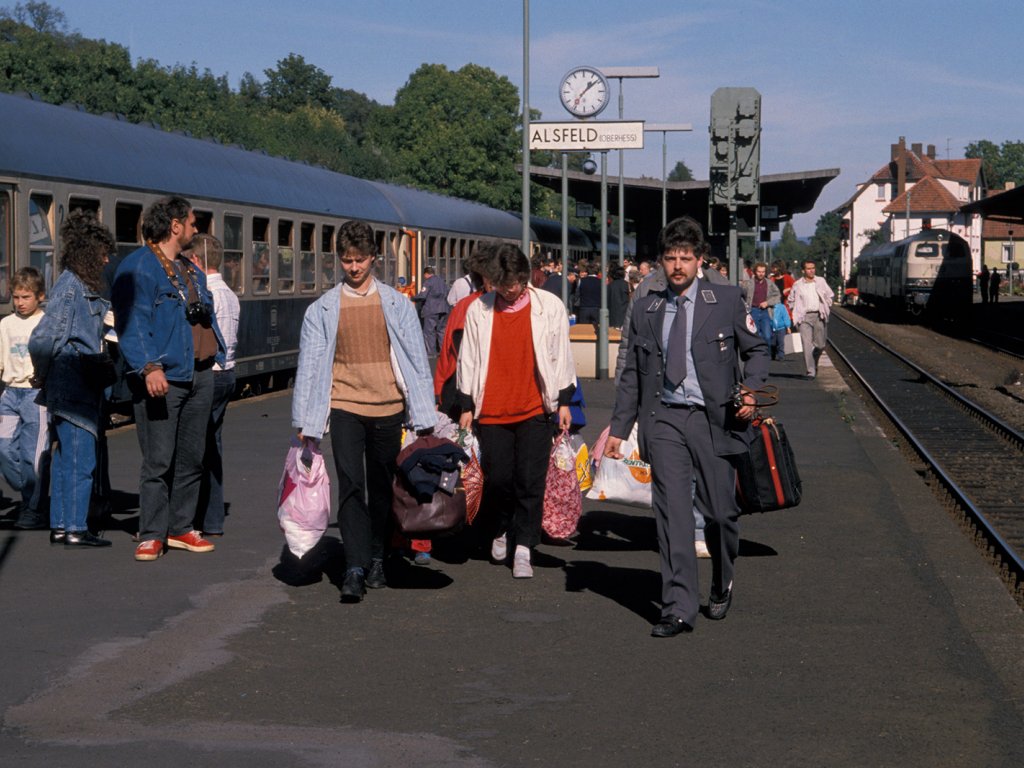 Ankunft von DDR-Flüchtlingen in Ahlsfeld, Oktober 1989