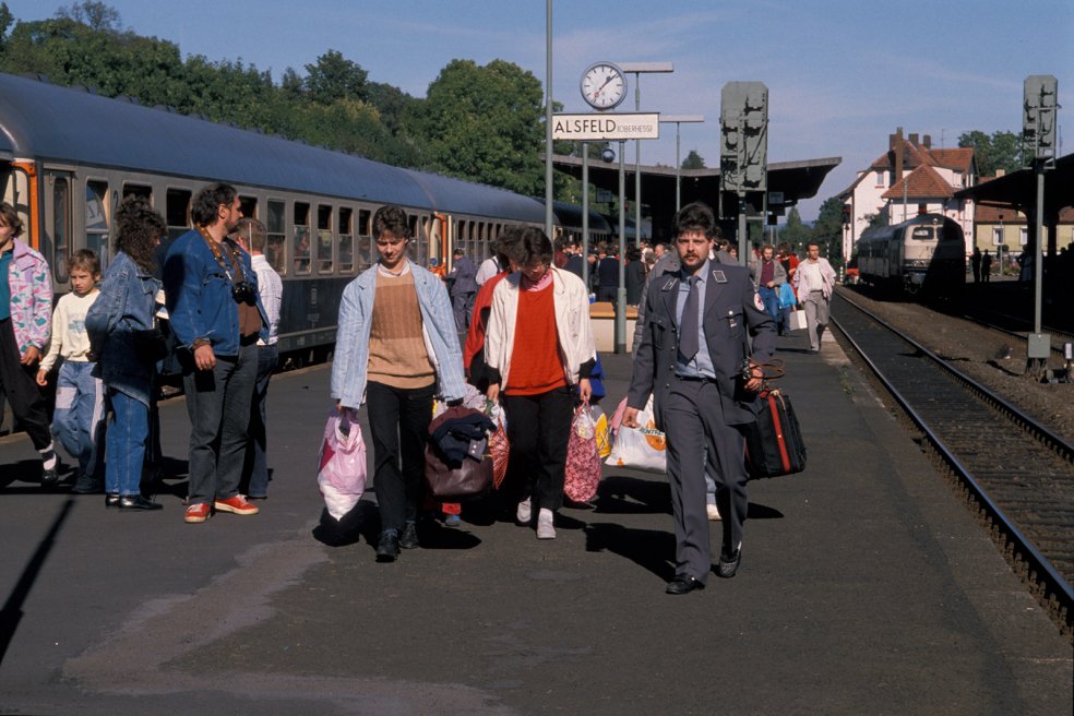 Ankunft von DDR-Flüchtlingen in Ahlsfeld, Oktober 1989